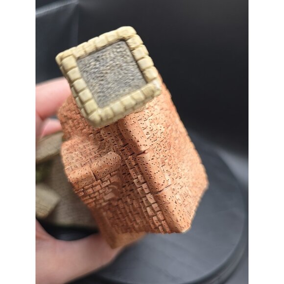 Vintage David Winter Cottages "St Anne's Well" 1989, July British Traditions Box - Picture 6 of 9